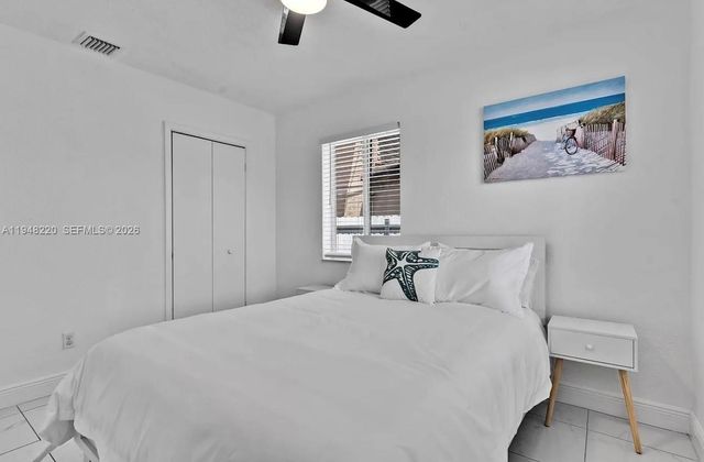 211 SE 3rd St, Dania Beach, FL 33004