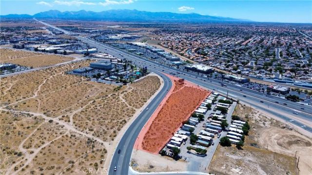 1 Mariposa, Victorville, CA 92395