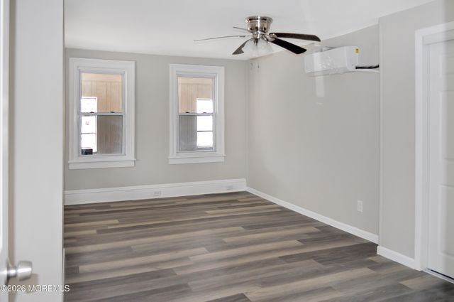 33 Washington Street, Red Bank, NJ 07701