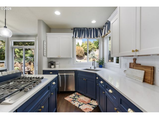 3921 BIRCH St, Washougal, WA 98671