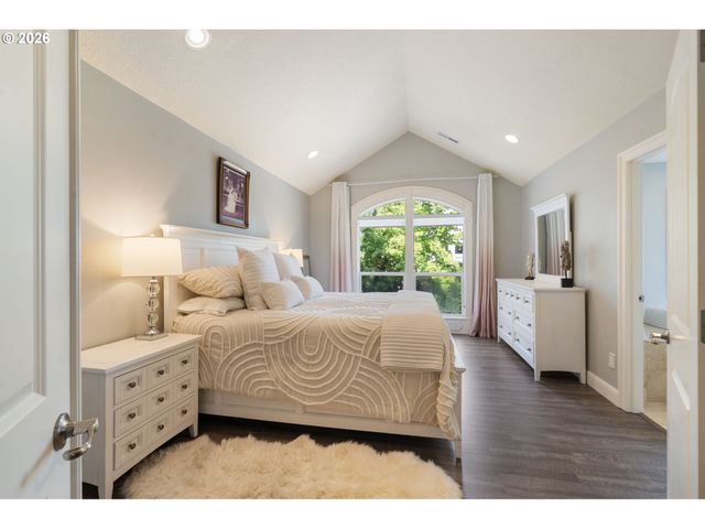 3921 BIRCH St, Washougal, WA 98671