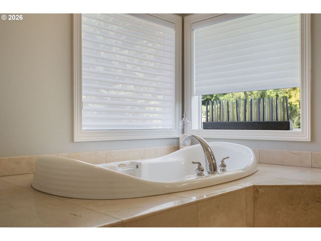 3921 BIRCH St, Washougal, WA 98671