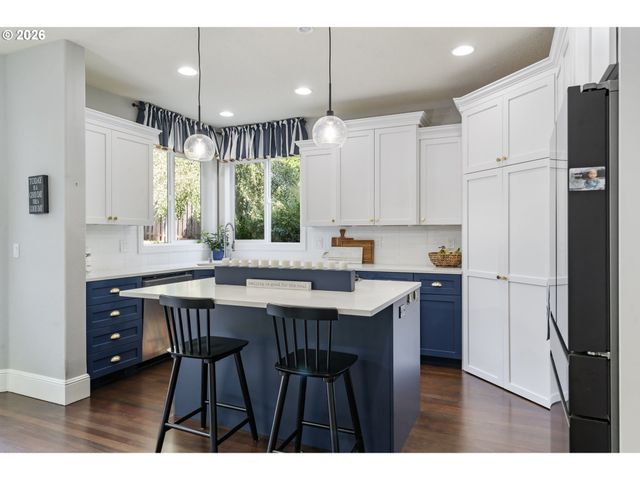 3921 BIRCH St, Washougal, WA 98671