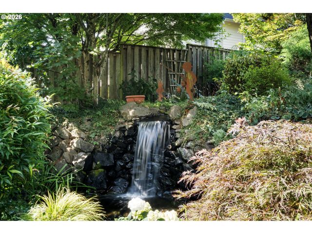 3921 BIRCH St, Washougal, WA 98671