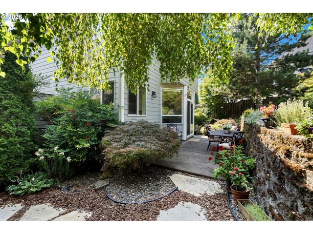 3921 BIRCH St, Washougal, WA 98671