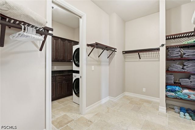4107 SW 11th AVE, Cape Coral, FL 33914