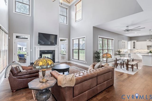 11655 Riverboat Dr, Chester, VA 23836