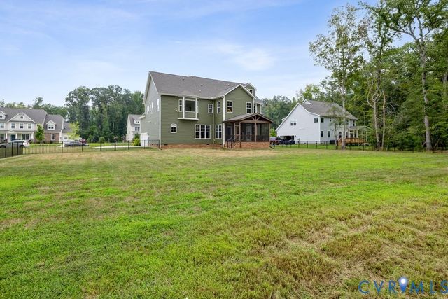 11655 Riverboat Dr, Chester, VA 23836