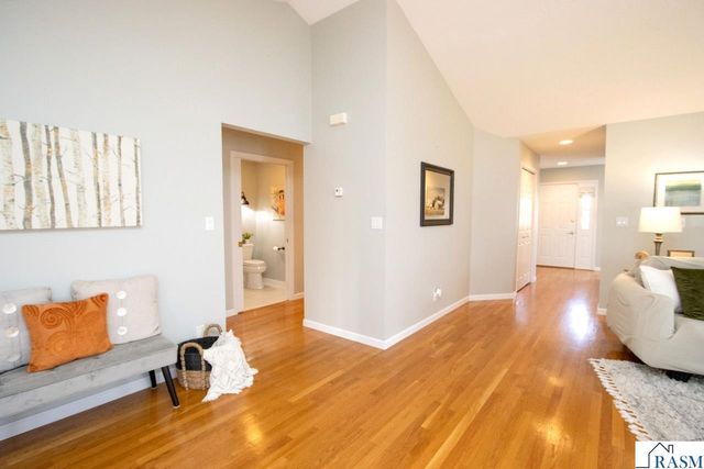 107 Shiloh Court, Mankato, MN 56001