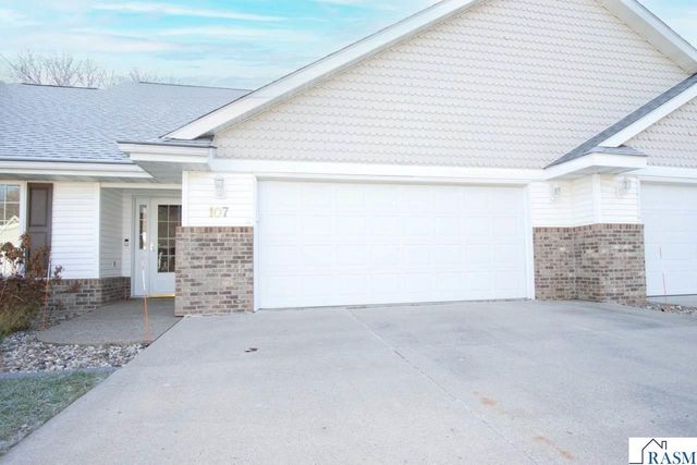 107 Shiloh Court, Mankato, MN 56001