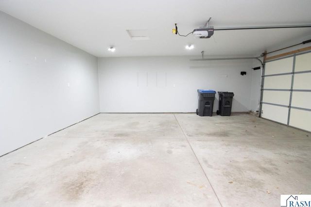 107 Shiloh Court, Mankato, MN 56001