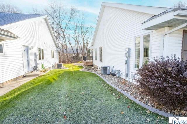 107 Shiloh Court, Mankato, MN 56001