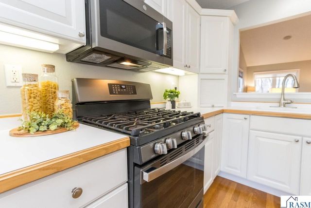 107 Shiloh Court, Mankato, MN 56001