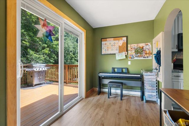 46 Argyle Street, Lake Peekskill, NY 10537