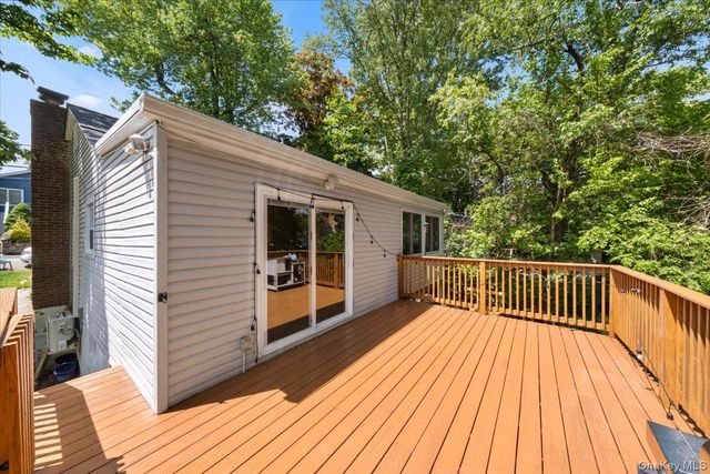 46 Argyle Street, Lake Peekskill, NY 10537