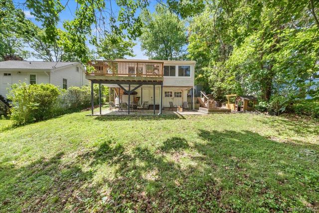 46 Argyle Street, Lake Peekskill, NY 10537
