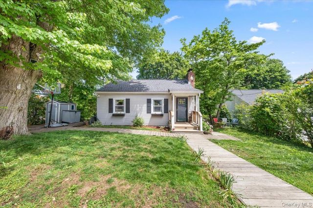 46 Argyle Street, Lake Peekskill, NY 10537