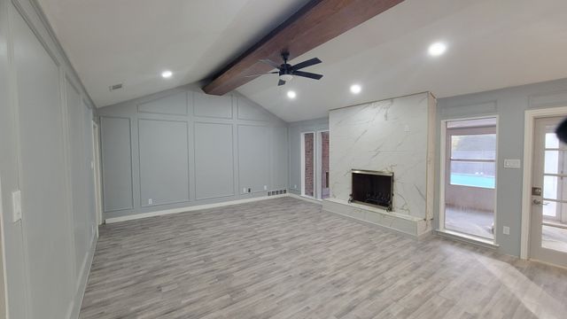 1333 Thunderbrook Drive, Desoto, TX 75115