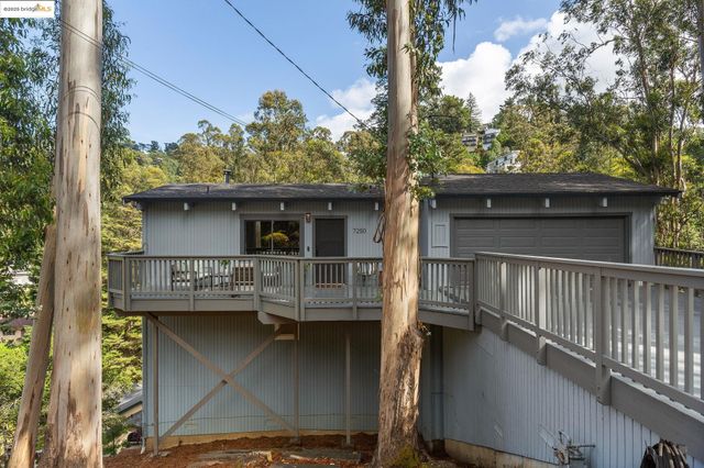 7250 Woodrow Dr, Oakland, CA 94611