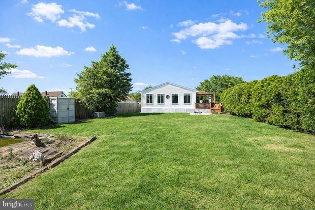 319 N MARLYN AVE, Baltimore, MD 21221