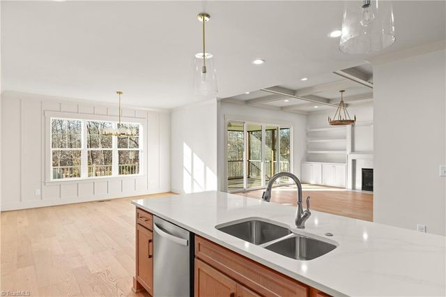 130 S Madera Drive, Mocksville, NC 27028