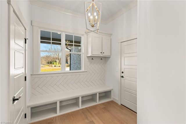 130 S Madera Drive, Mocksville, NC 27028