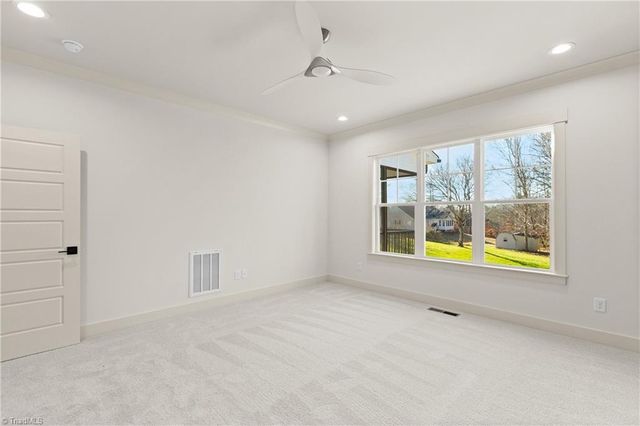 130 S Madera Drive, Mocksville, NC 27028