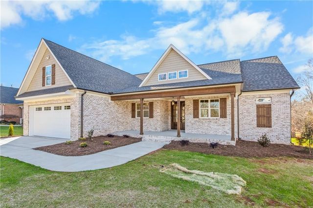 130 S Madera Drive, Mocksville, NC 27028