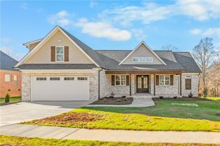 130 S Madera Drive, Mocksville, NC 27028