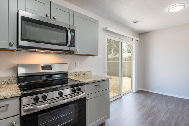 4204 Morningside Drive NE, Albuquerque, NM 87110