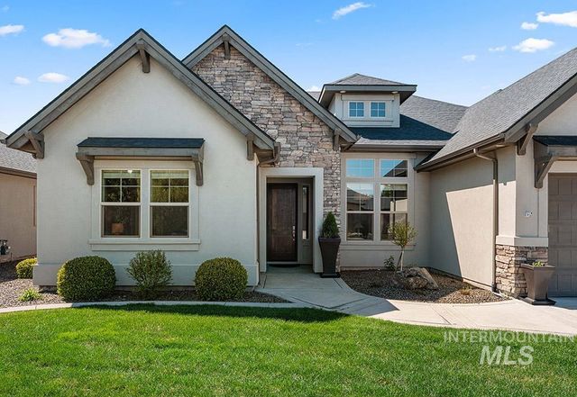 2871 S Fox Run Avenue, Eagle, ID 83616