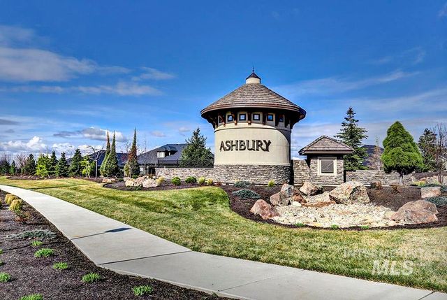 2871 S Fox Run Avenue, Eagle, ID 83616