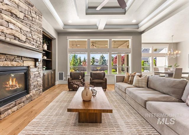 2871 S Fox Run Avenue, Eagle, ID 83616