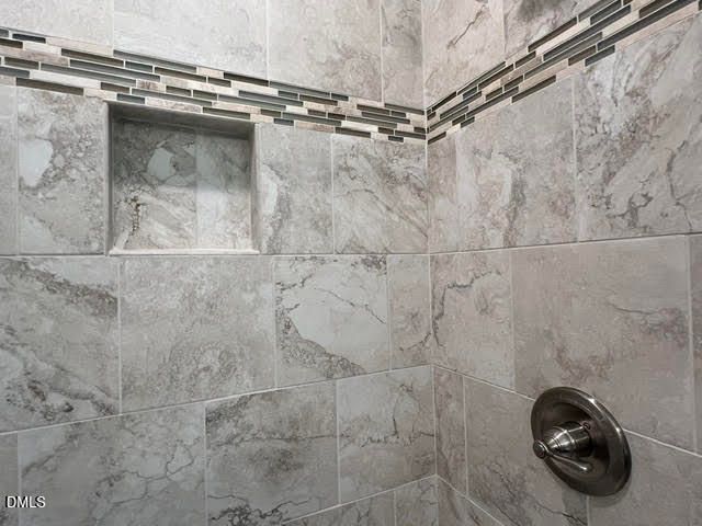 196 Cozy Brook Court, Clayton, NC 27520