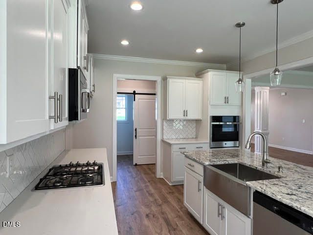 196 Cozy Brook Court, Clayton, NC 27520