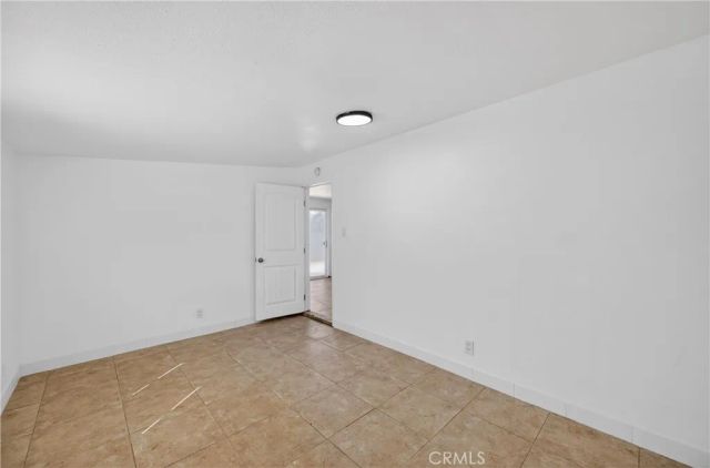 475 Transit Avenue, Riverside, CA 92507