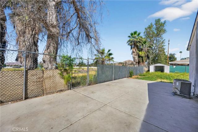 475 Transit Avenue, Riverside, CA 92507