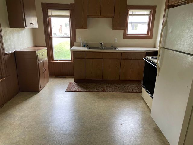 628 S Oak Street, Mount Pleasant, MI 48858