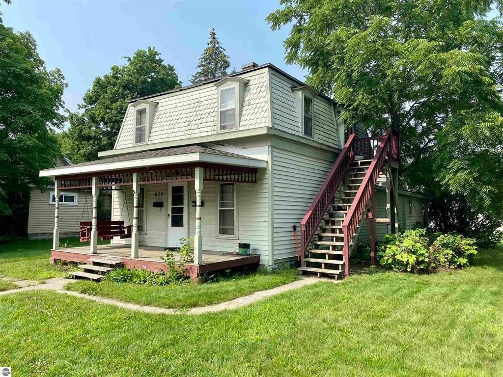 628 S Oak Street, Mount Pleasant, MI 48858