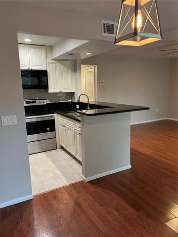 4035 S SCHOOL AVENUE D6, Sarasota, FL 34231