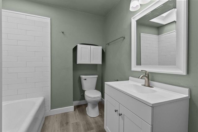 1014 STUART STREET, Green Bay, WI 54301