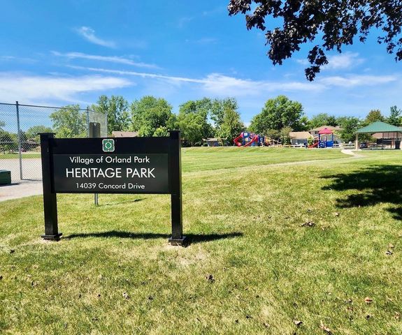 9008 W 140th Street 3C, Orland Park, IL 60462