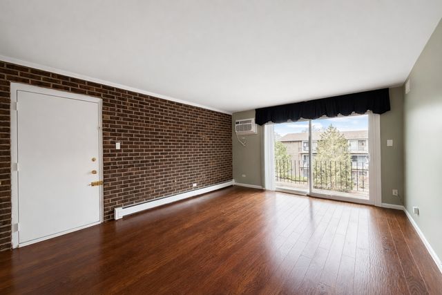 9008 W 140th Street 3C, Orland Park, IL 60462