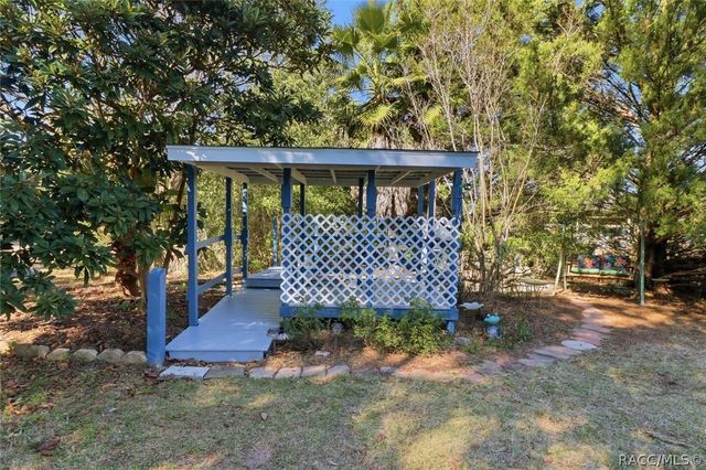 7425 S Irma Point, Lecanto, FL 34461