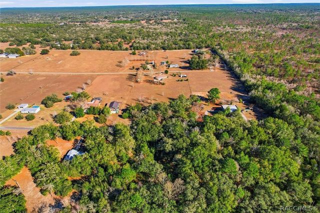 7425 S Irma Point, Lecanto, FL 34461