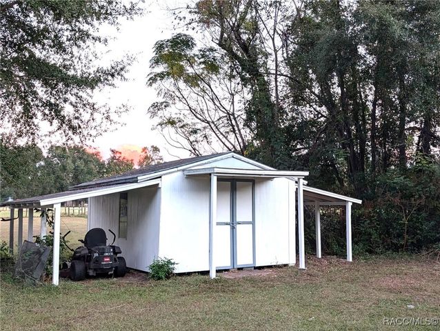 7425 S Irma Point, Lecanto, FL 34461