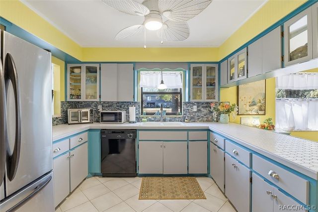 7425 S Irma Point, Lecanto, FL 34461