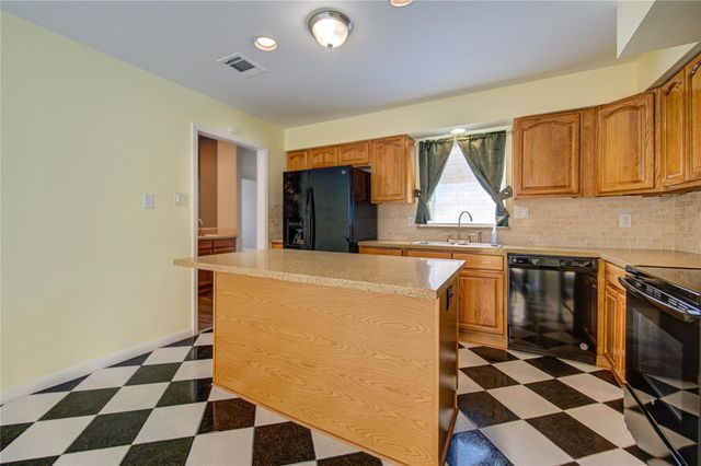 1063 Apache Falls Drive, Katy, TX 77450