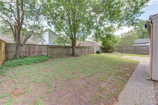 1063 Apache Falls Drive, Katy, TX 77450