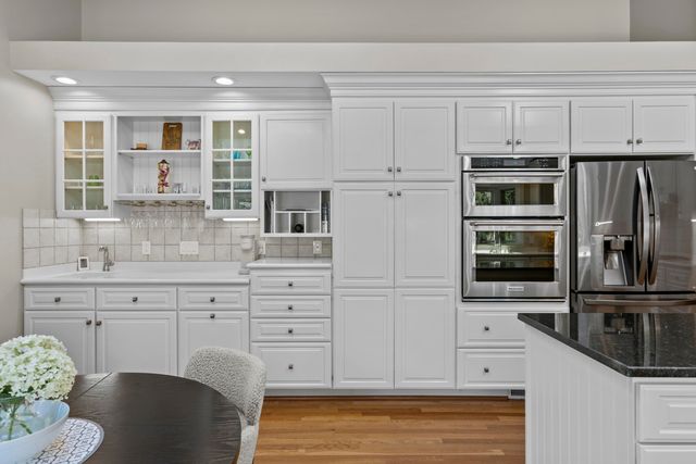 776 Longwood Road, Lexington, KY 40503